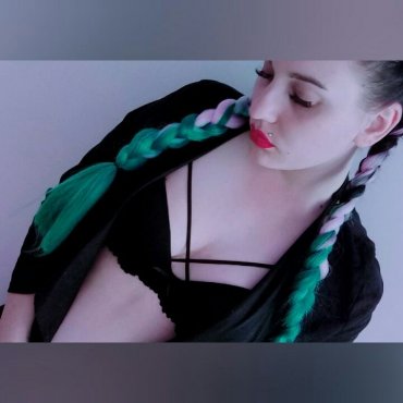 Проститутка Киева Арина , интим услуга