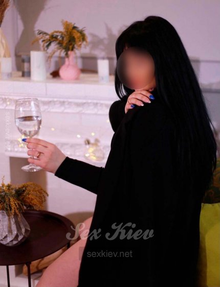 Проститутка Киева Каролина, девушке 24 года - большое фото